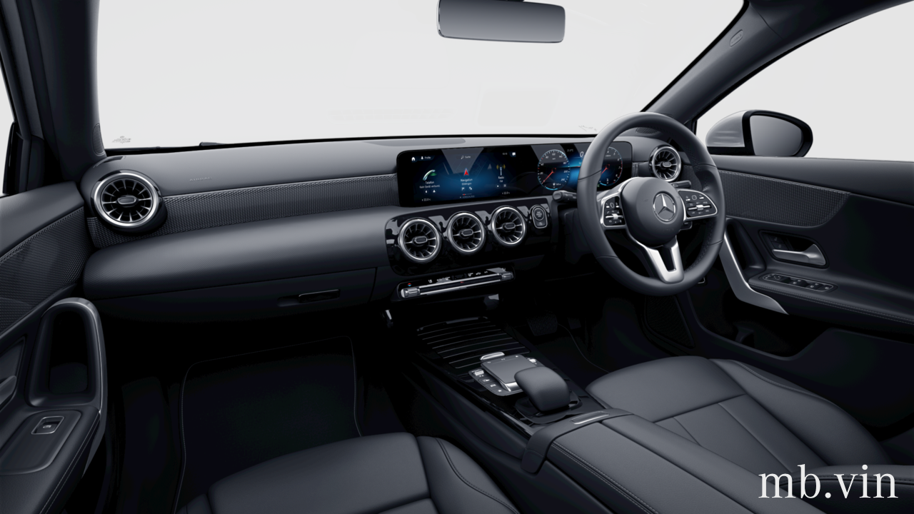 Interior of W1K1771842J368567