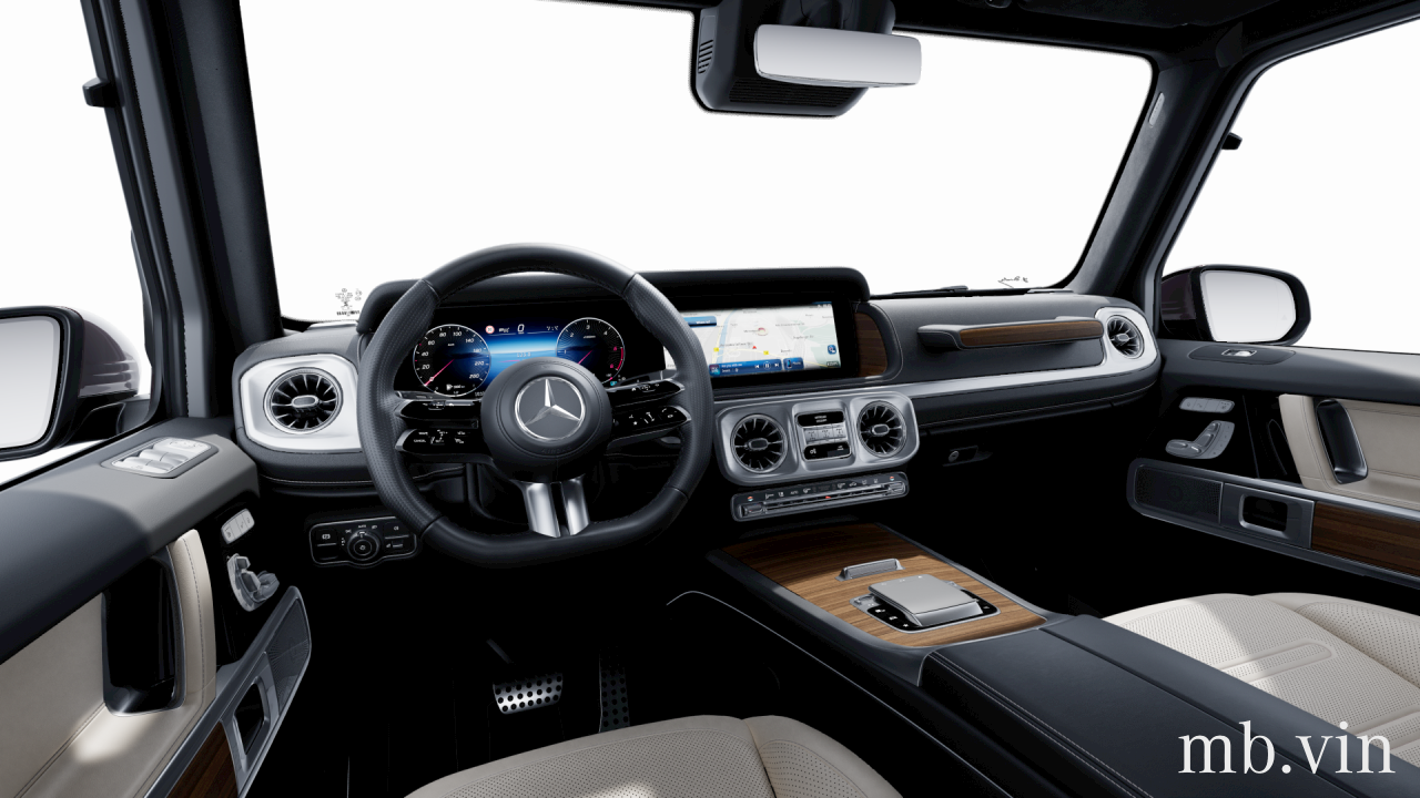 Interior of W1NWC1AB7SX038996