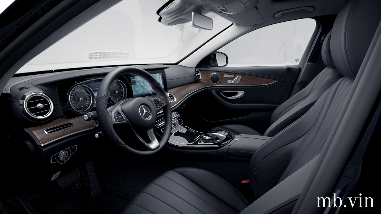 Interior of WDDZF0FB5HA285790