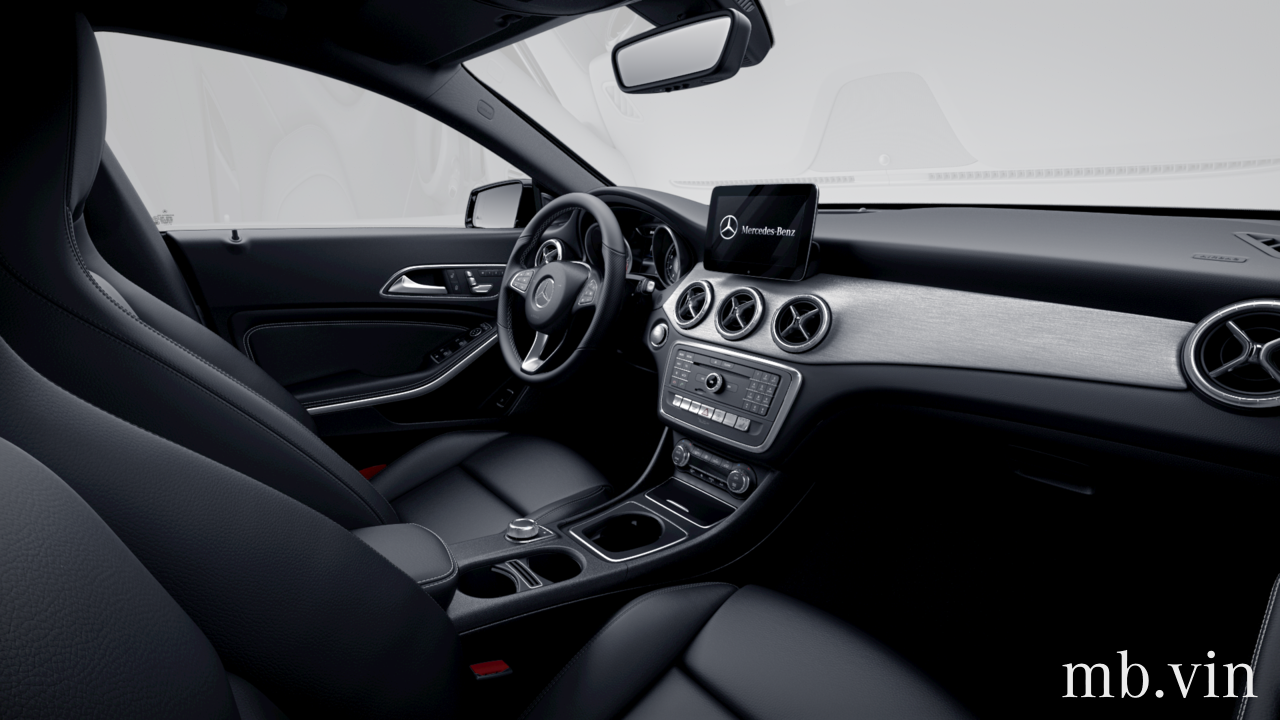 Interior of WDDSJ4GB8HN438984