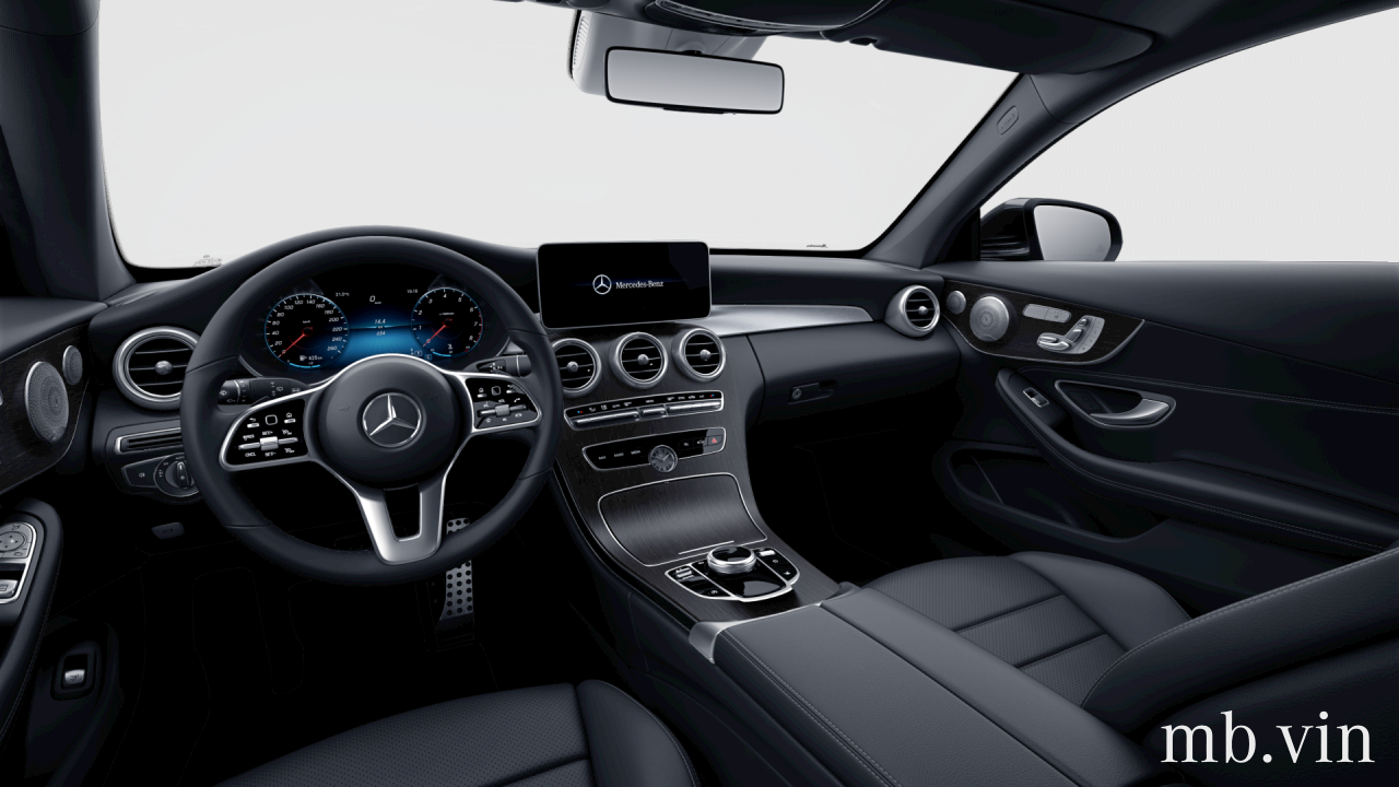 Interior of WDDWJ8EB8KF836872